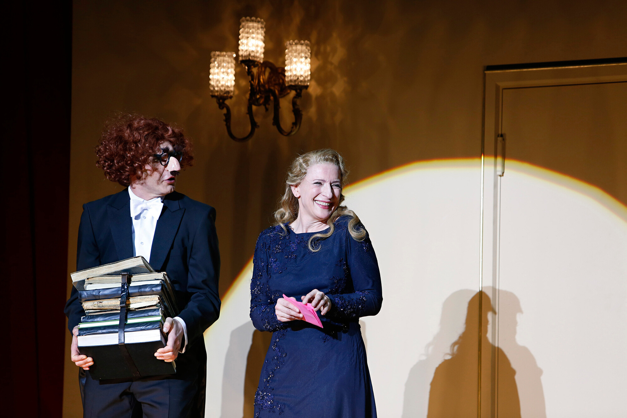 Szene aus Operette Eine Frau, die weiß, was sie will!